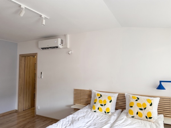 Apartament 19